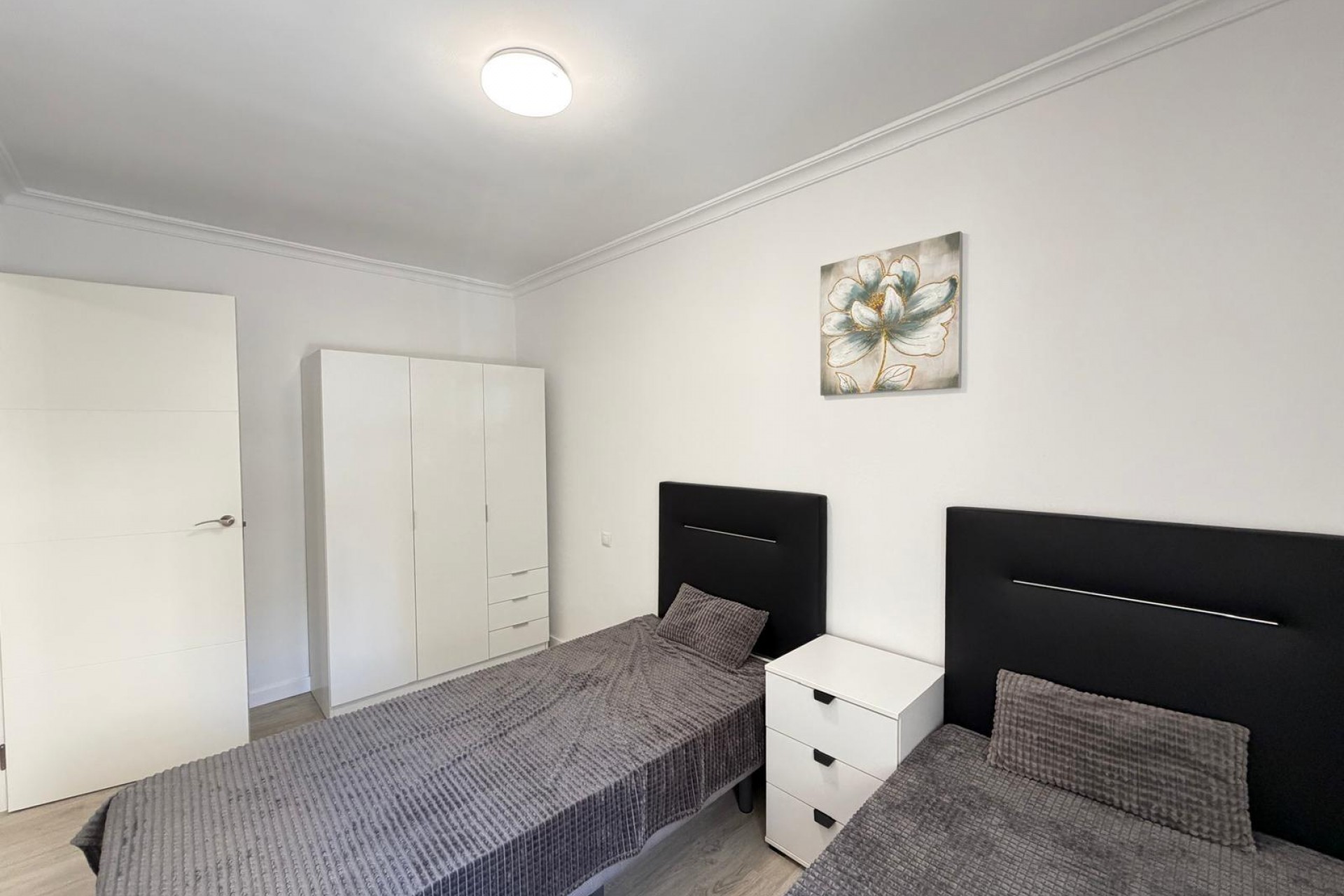 Reventa - Apartment -
Torrevieja - Centro