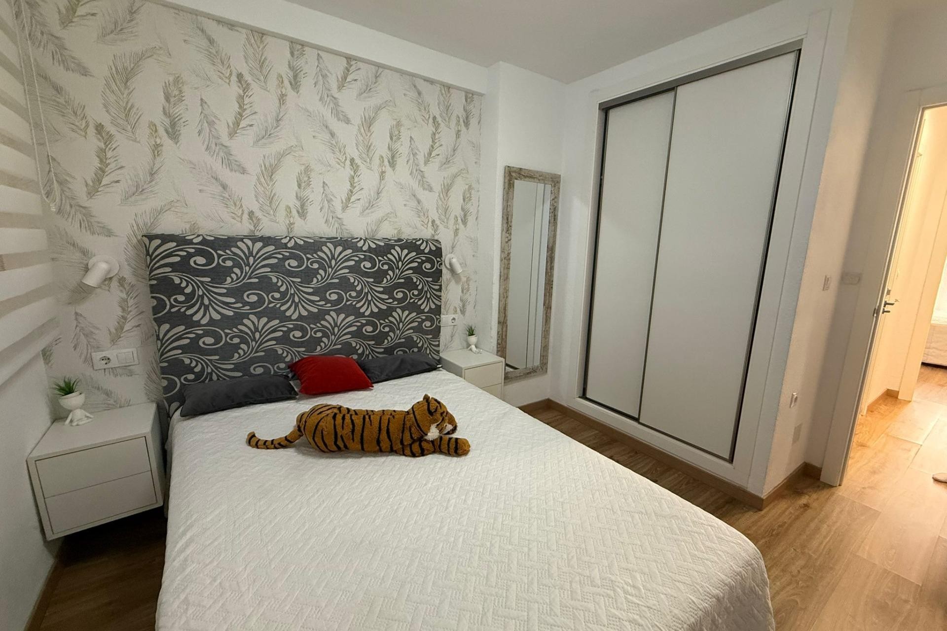 Reventa - Apartment -
Torrevieja - Centro