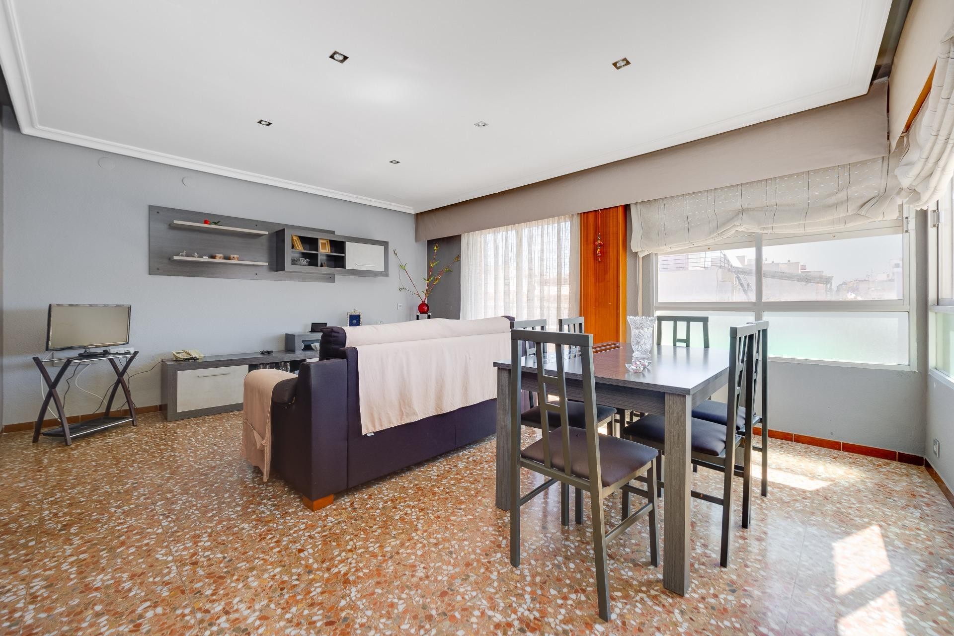 Reventa - Apartment -
Torrevieja - Centro