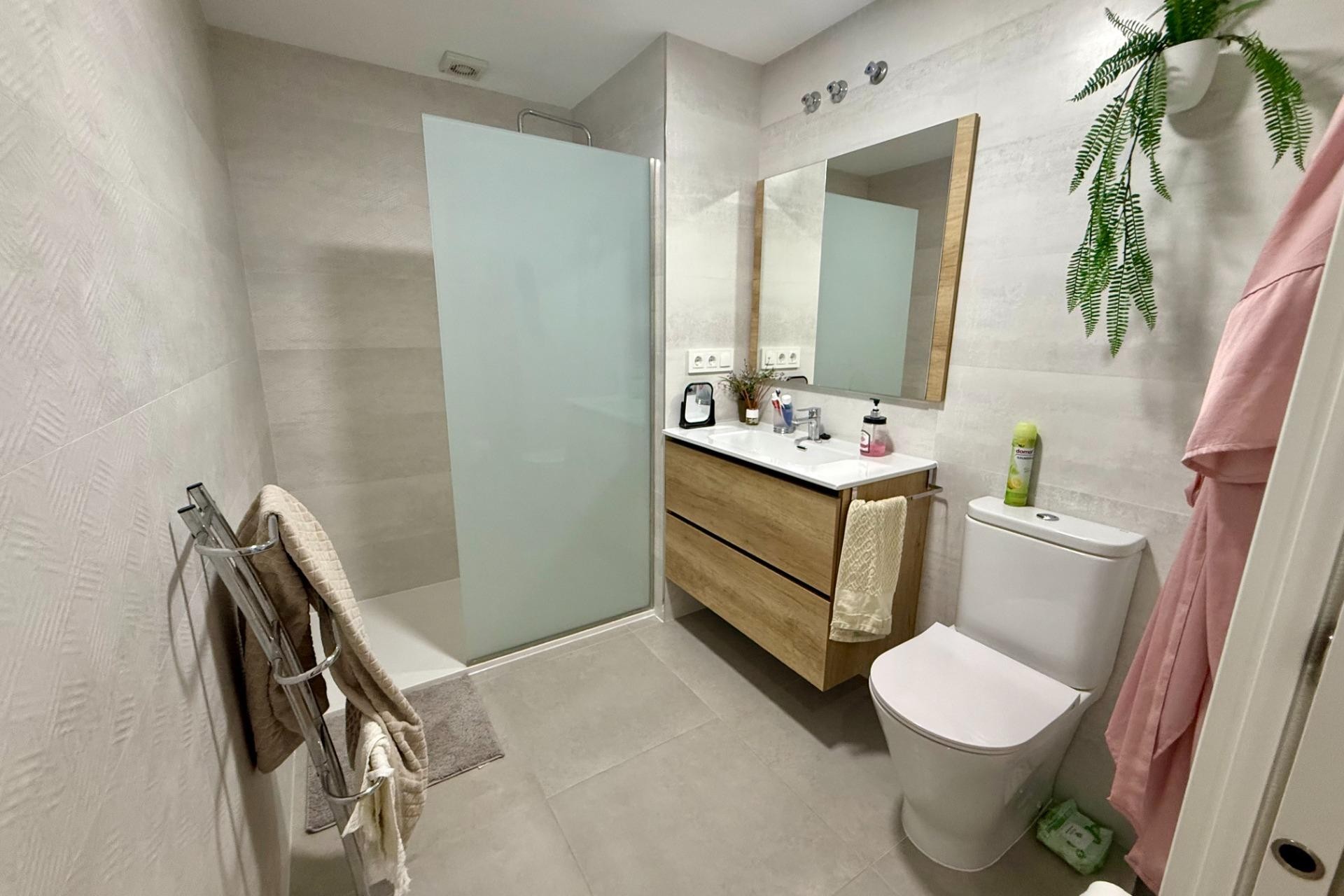Reventa - Apartment -
Torrevieja - Centro