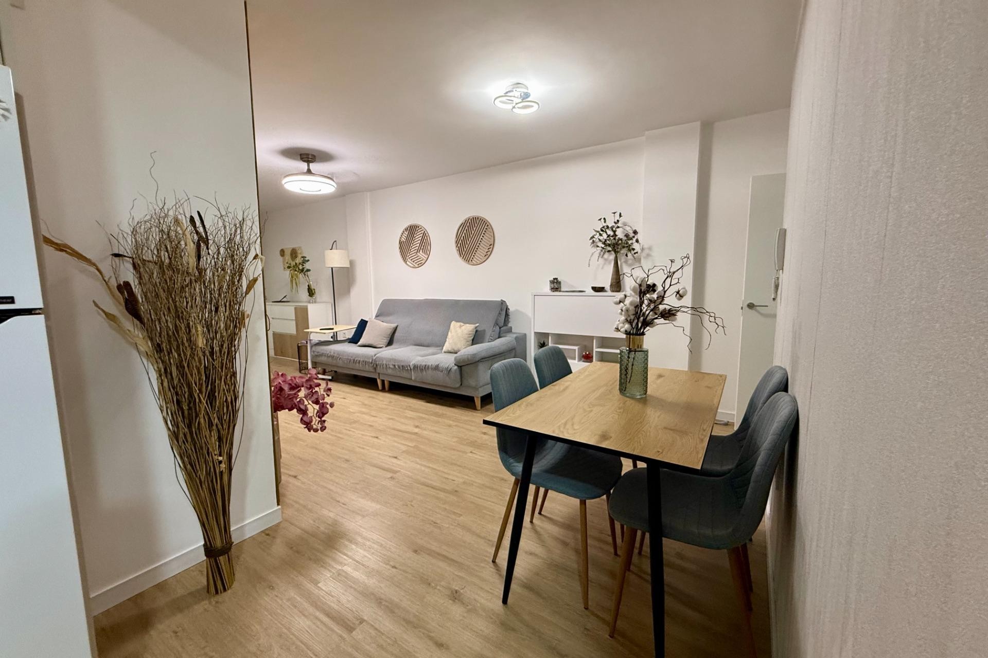 Reventa - Apartment -
Torrevieja - Centro