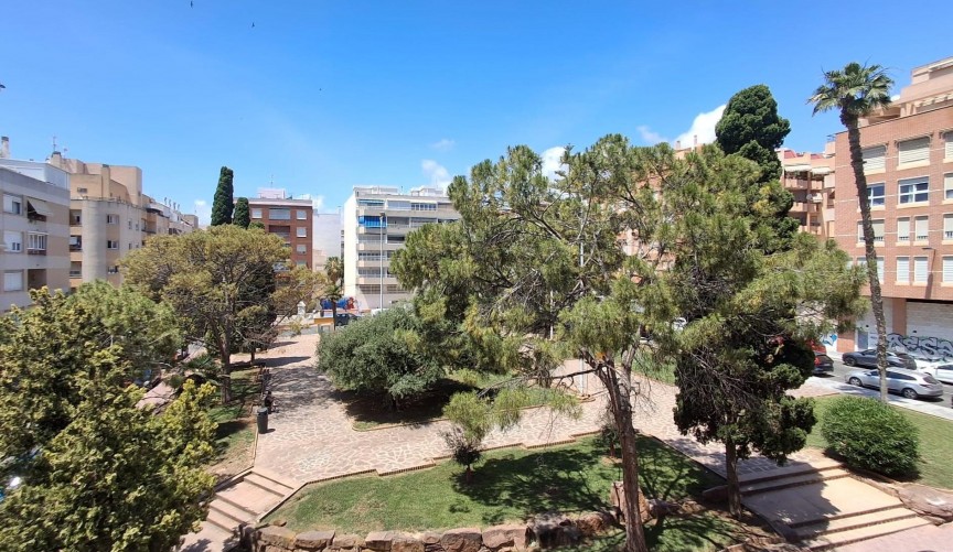 Reventa - Apartment -
Torrevieja - Centro
