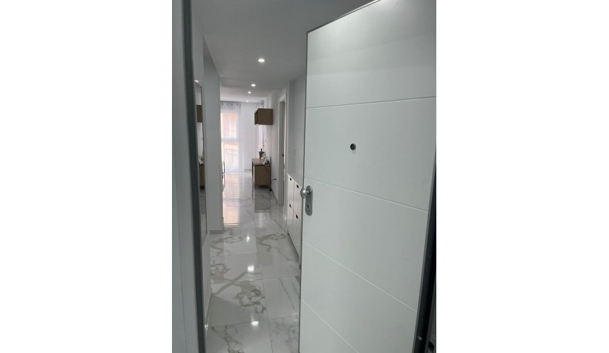Reventa - Apartment -
Torrevieja - Centro