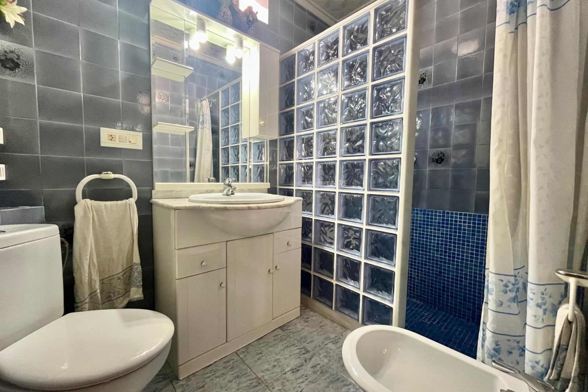 Reventa - Apartment -
Torrevieja - Centro