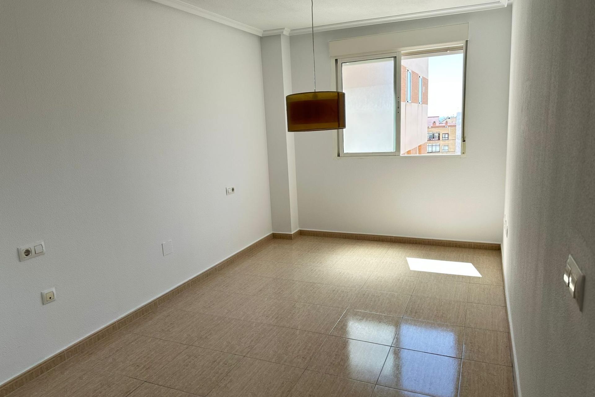 Reventa - Apartment -
Torrevieja - Centro