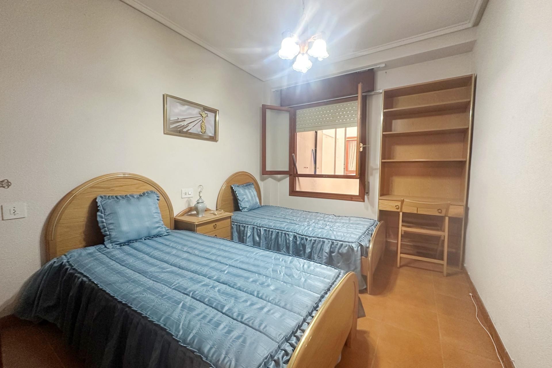 Reventa - Apartment -
Torrevieja - Centro