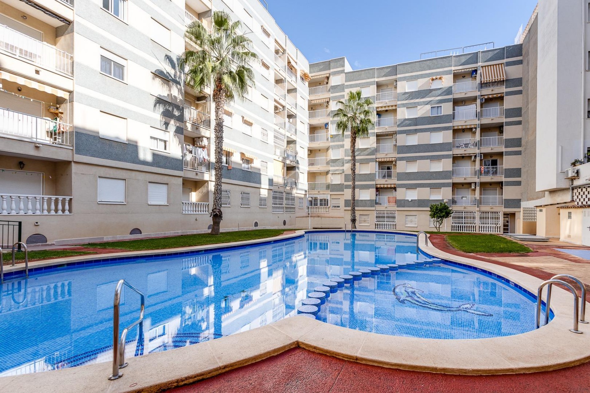 Reventa - Apartment -
Torrevieja - Centro