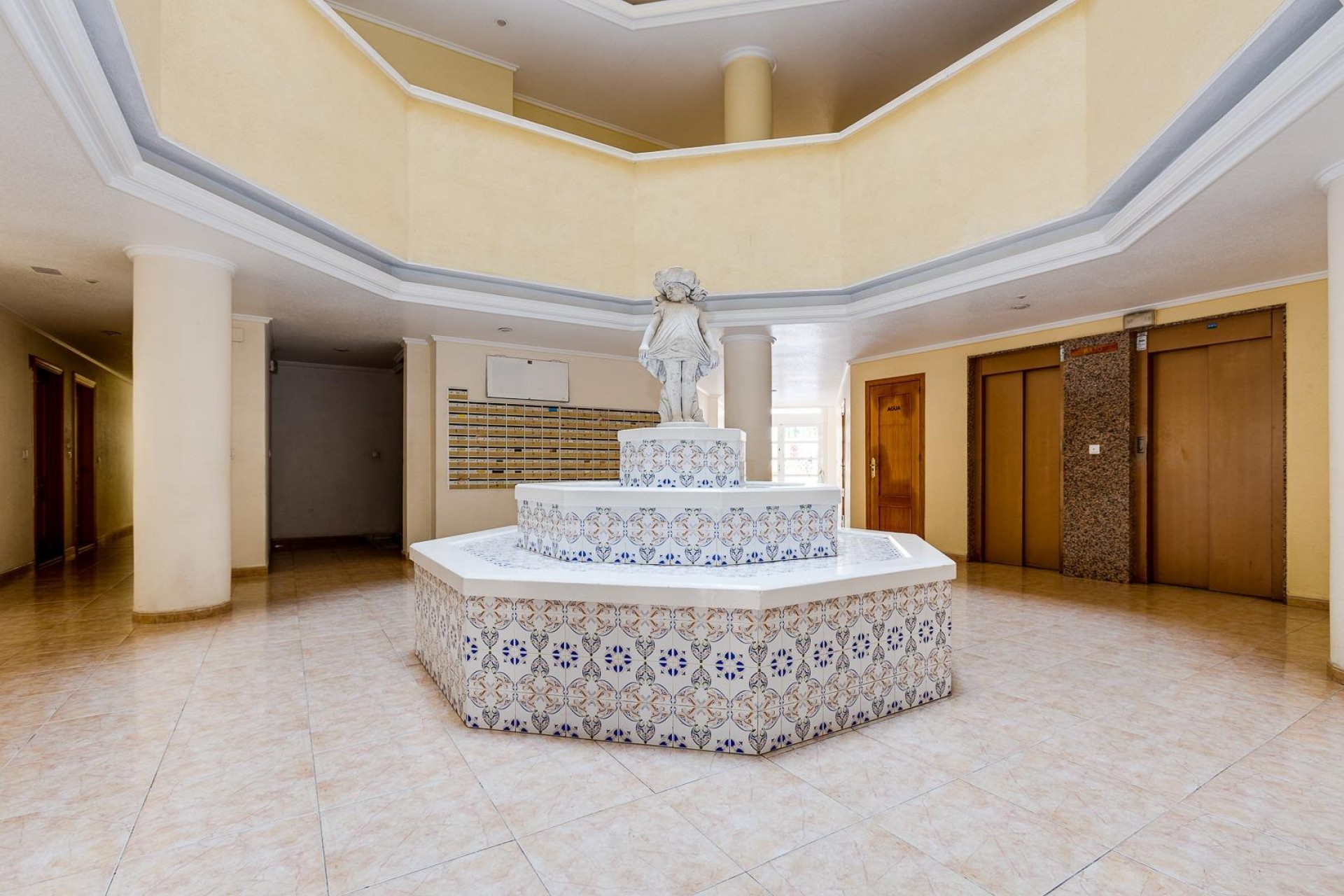 Reventa - Apartment -
Torrevieja - Centro