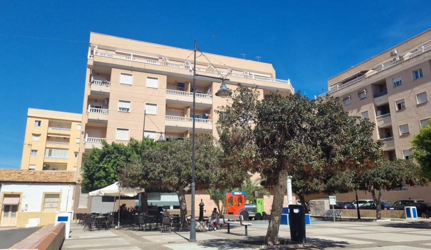 Reventa - Apartment -
Torrevieja - Centro