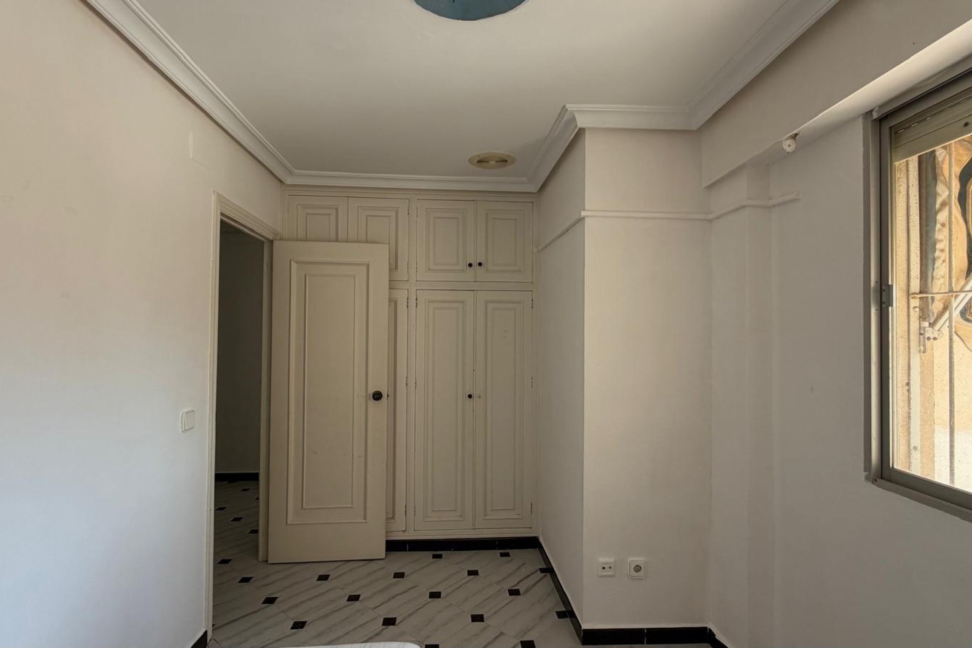 Reventa - Apartment -
Torrevieja - Centro