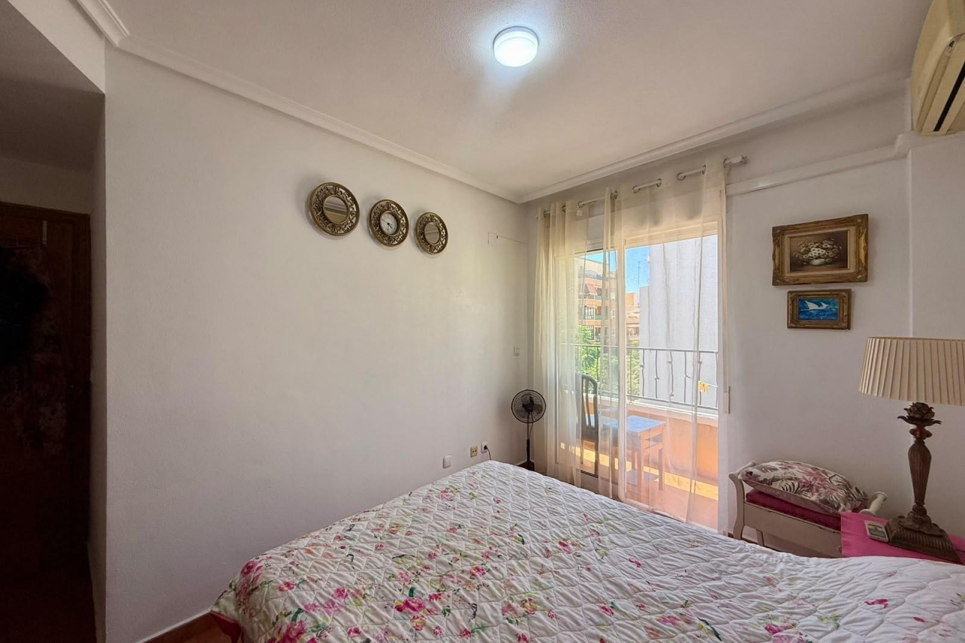 Reventa - Apartment -
Torrevieja - Centro