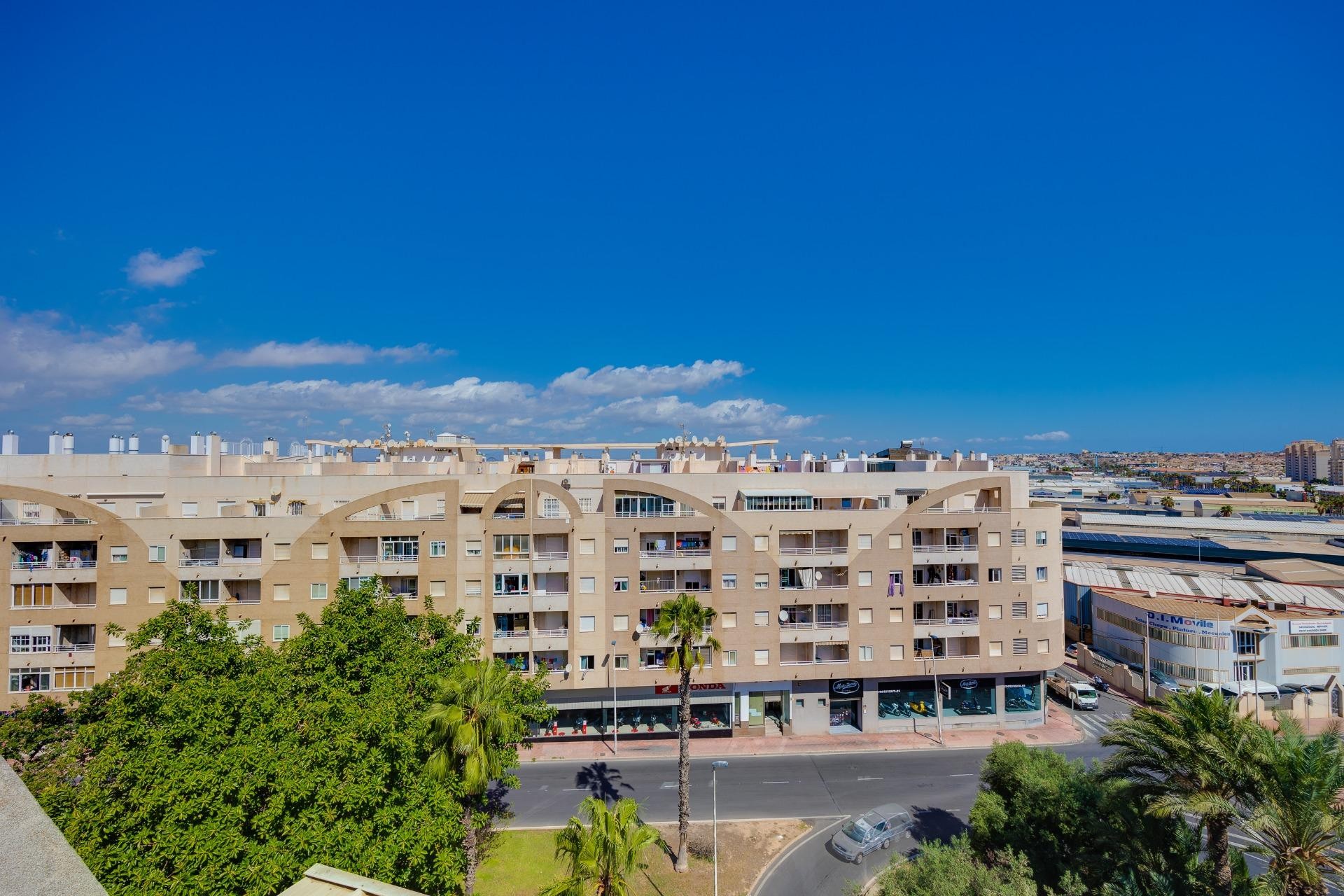 Reventa - Apartment -
Torrevieja - Centro