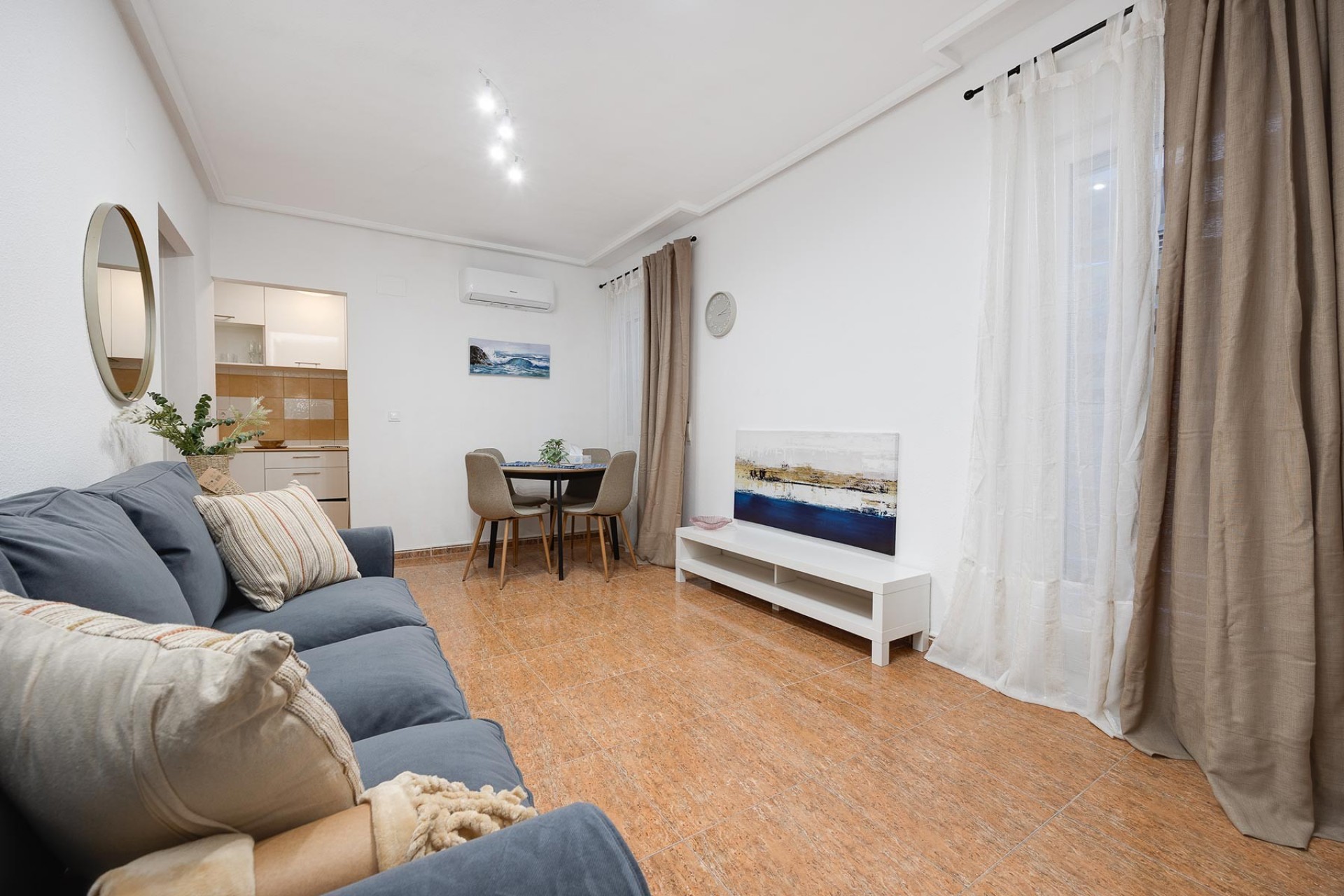 Reventa - Apartment -
Torrevieja - Costa Blanca