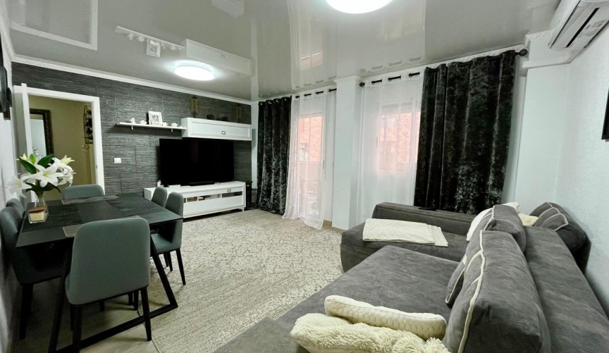 Reventa - Apartment -
Torrevieja - Costa Blanca