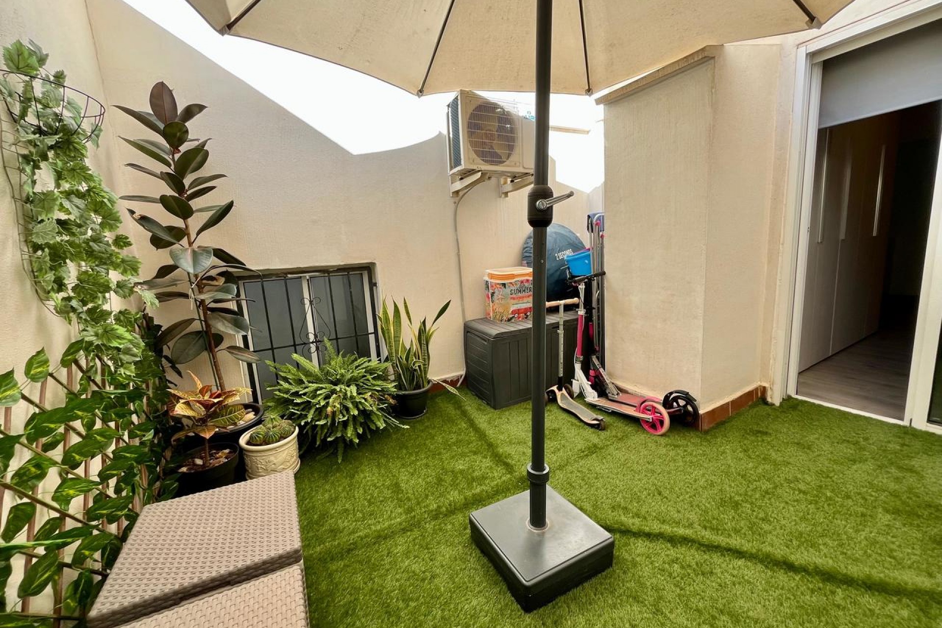 Reventa - Apartment -
Torrevieja - Costa Blanca