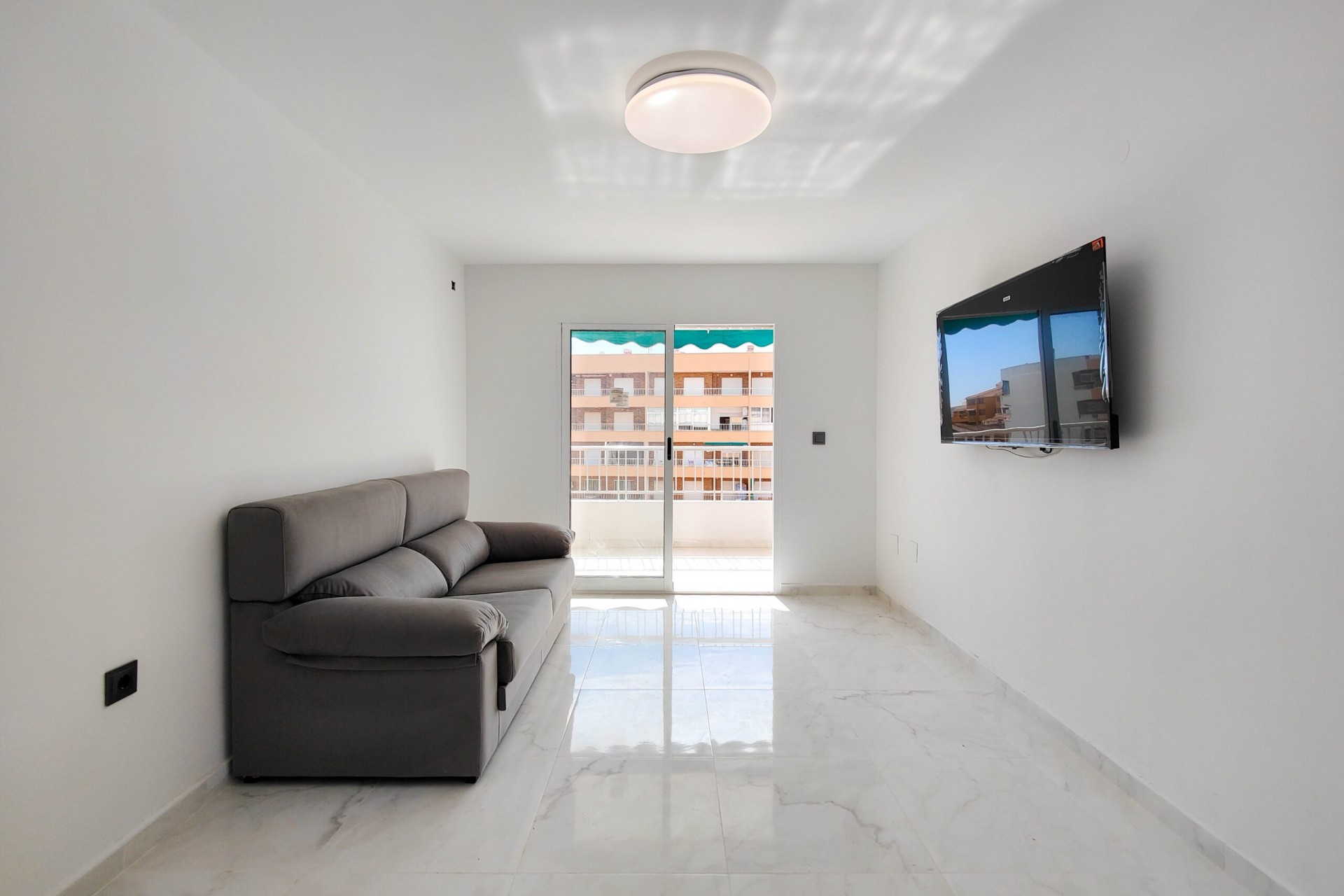 Reventa - Apartment -
Torrevieja - Costa Blanca