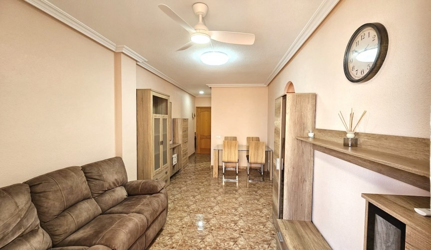 Reventa - Apartment -
Torrevieja - Costa Blanca