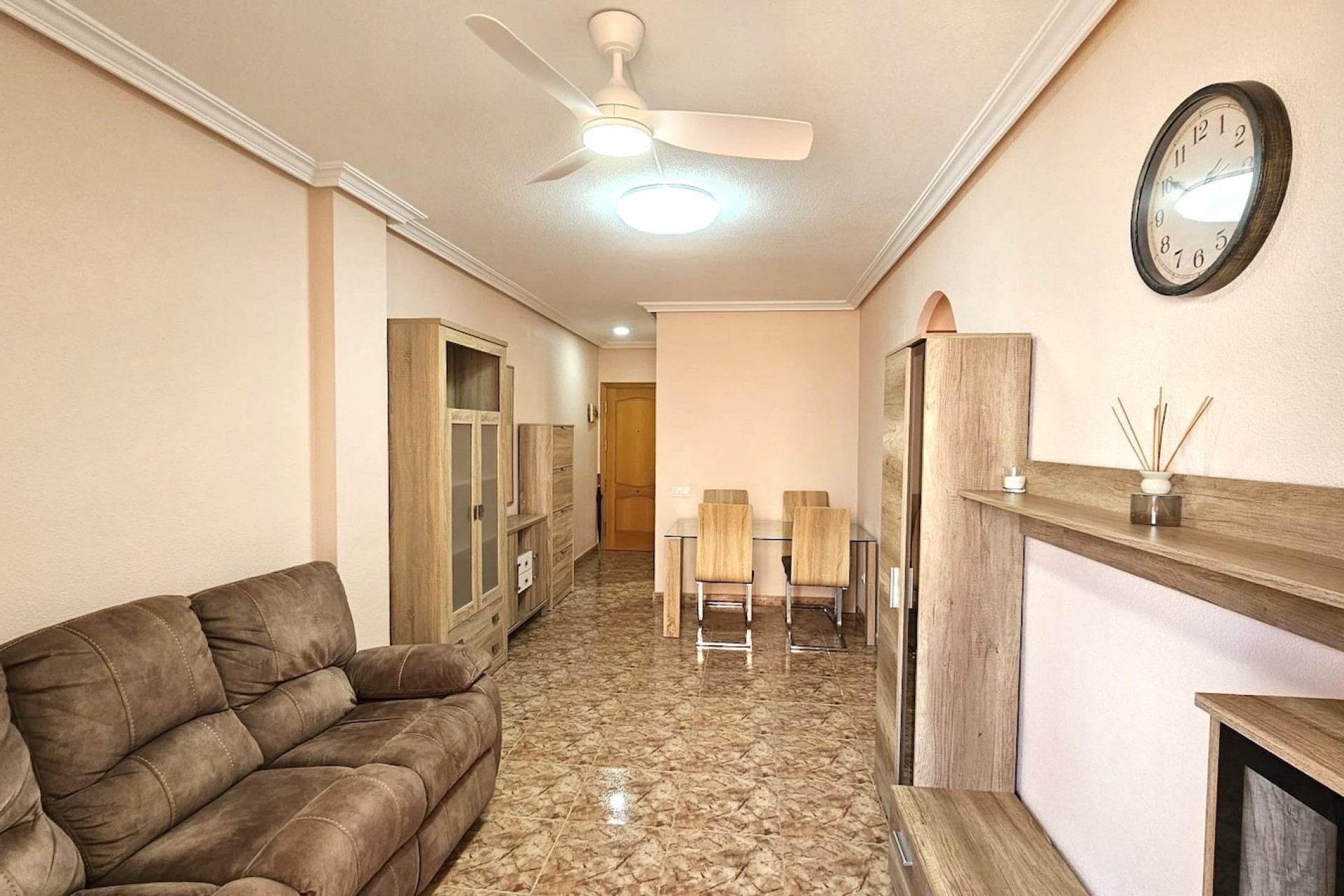Reventa - Apartment -
Torrevieja - Costa Blanca