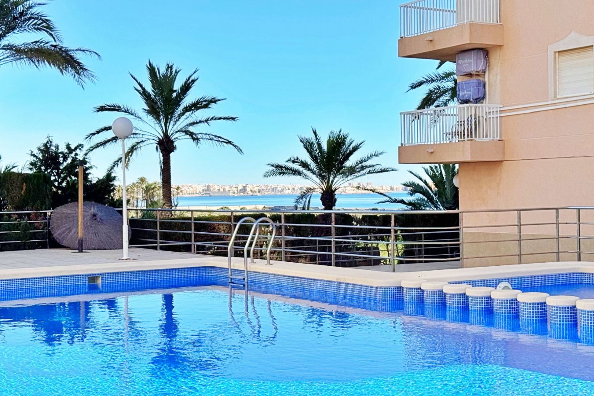 Reventa - Apartment -
Torrevieja - Costa Blanca