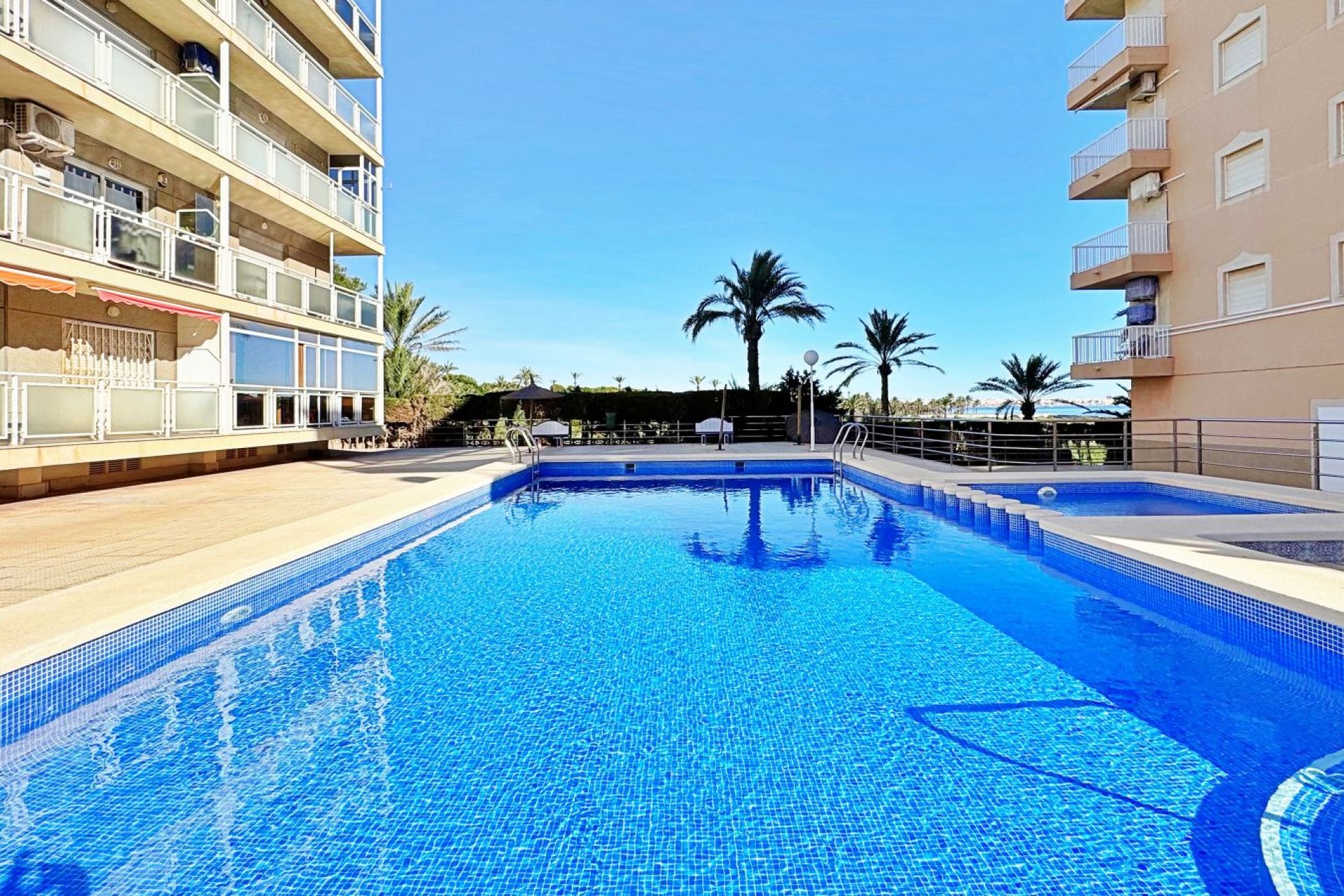 Reventa - Apartment -
Torrevieja - Costa Blanca