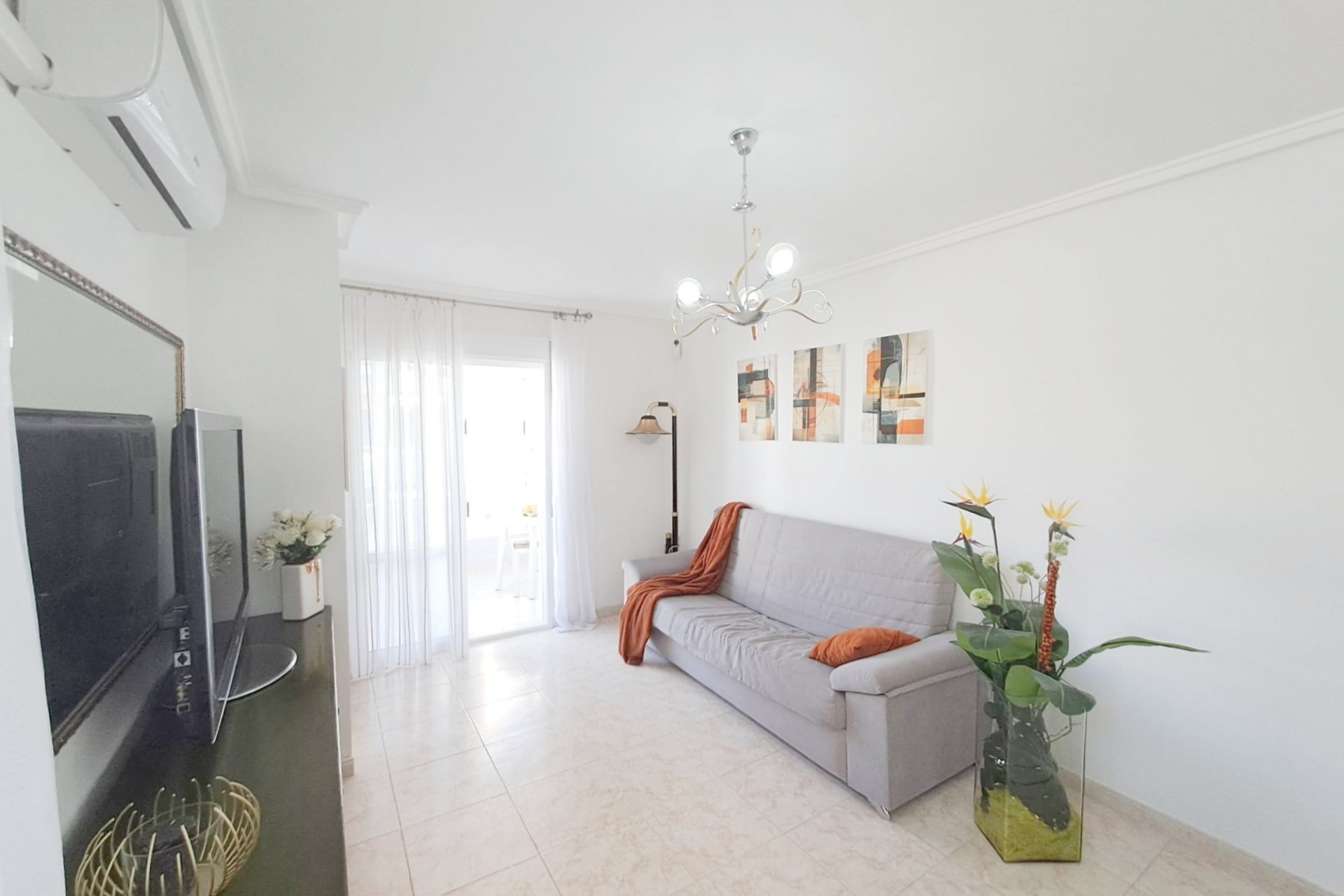 Reventa - Apartment -
Torrevieja - Costa Blanca