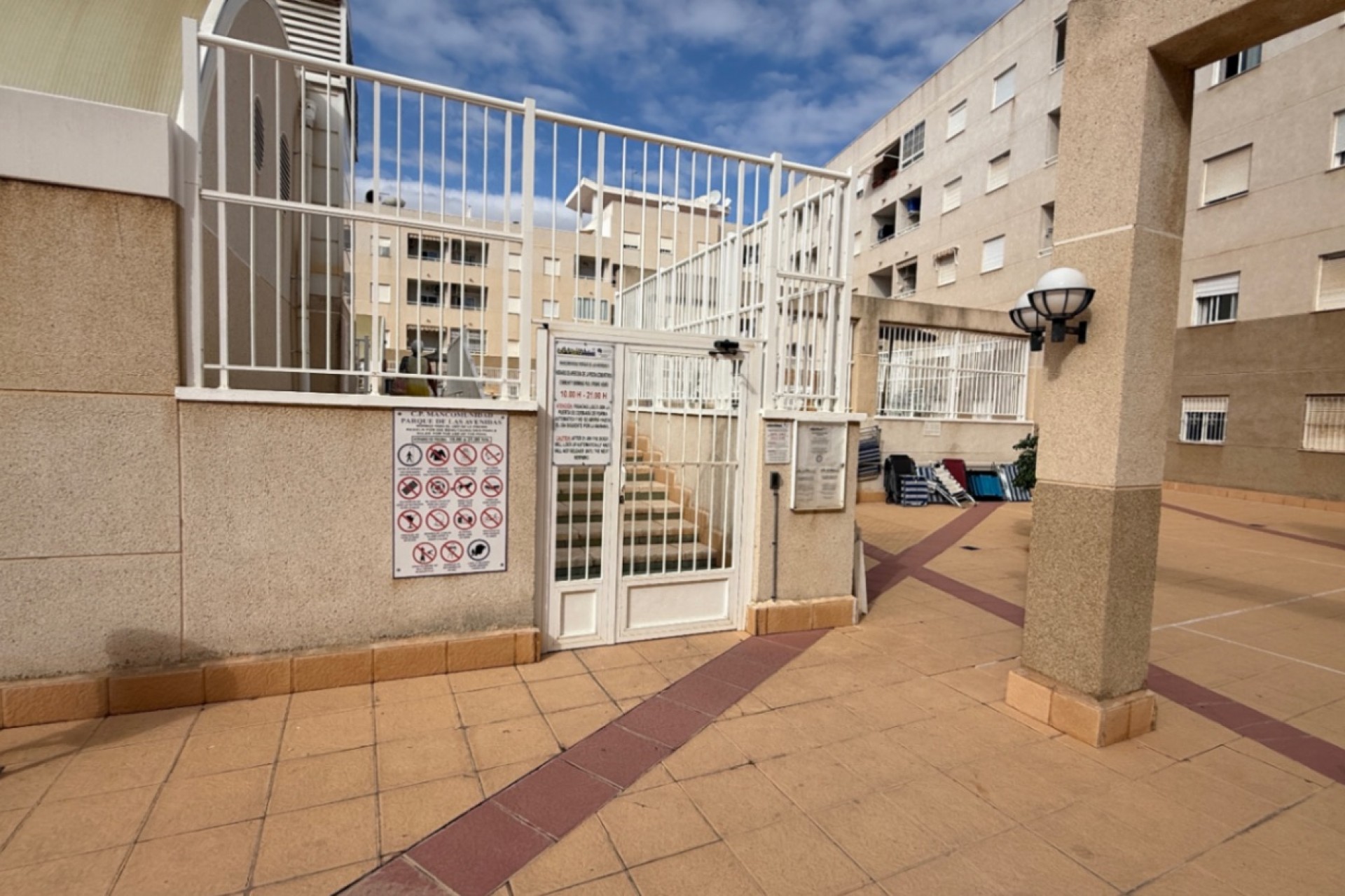Reventa - Apartment -
Torrevieja - Costa Blanca