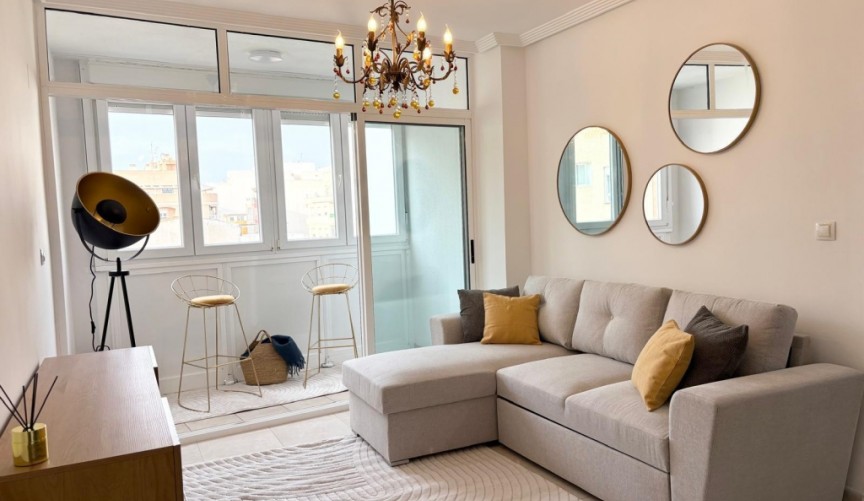 Reventa - Apartment -
Torrevieja - Costa Blanca