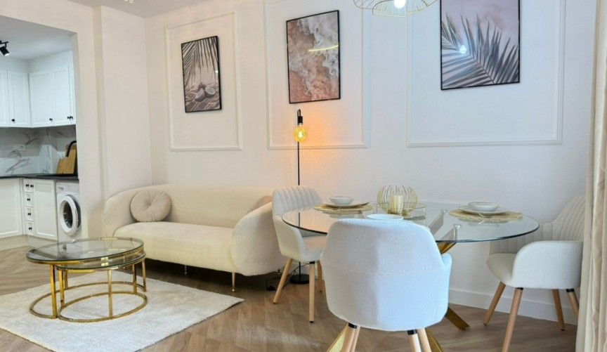 Reventa - Apartment -
Torrevieja - Costa Blanca