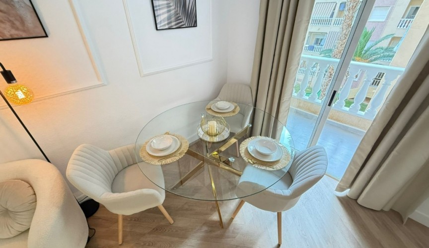 Reventa - Apartment -
Torrevieja - Costa Blanca