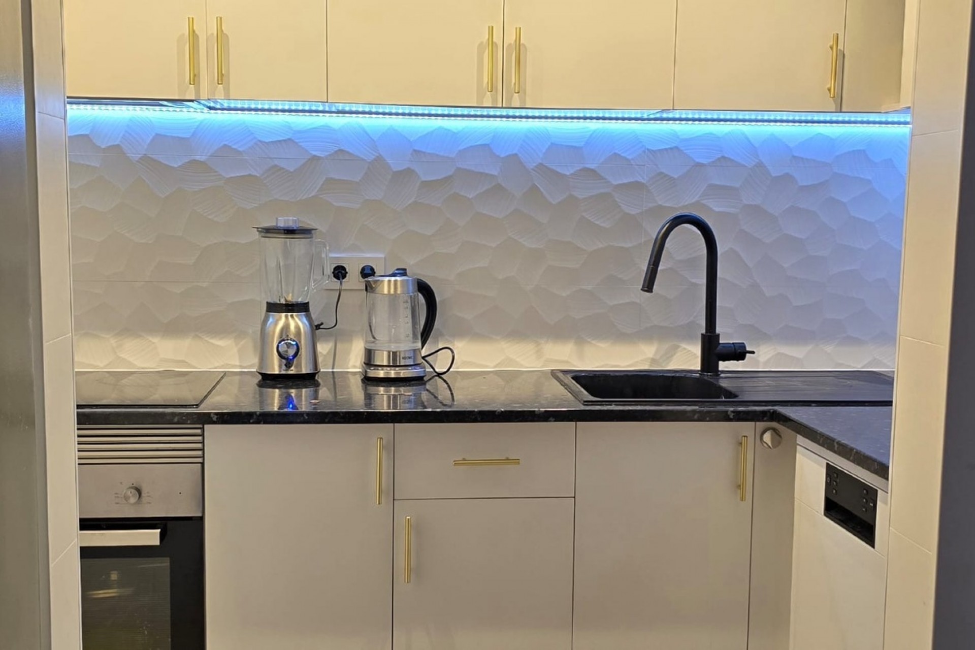 Reventa - Apartment -
Torrevieja - Costa Blanca