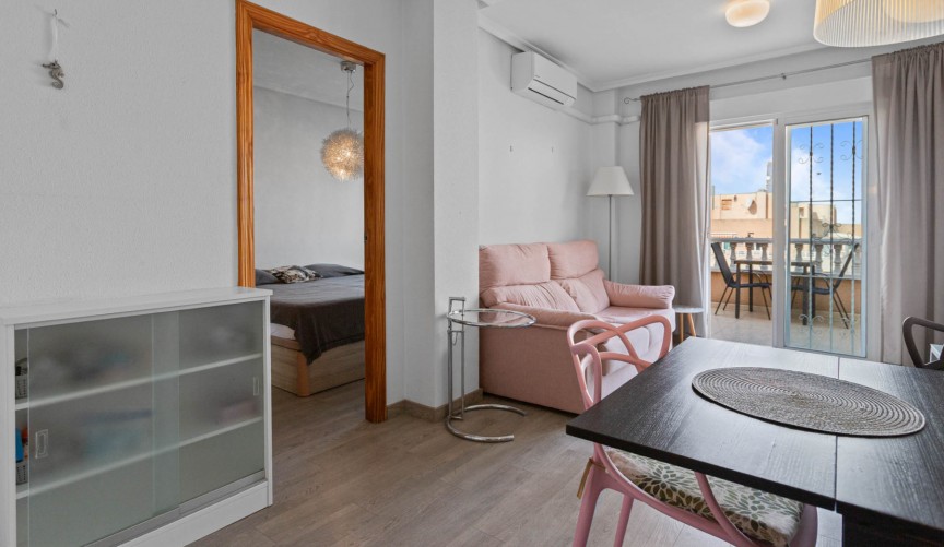 Reventa - Apartment -
Torrevieja - Costa Blanca