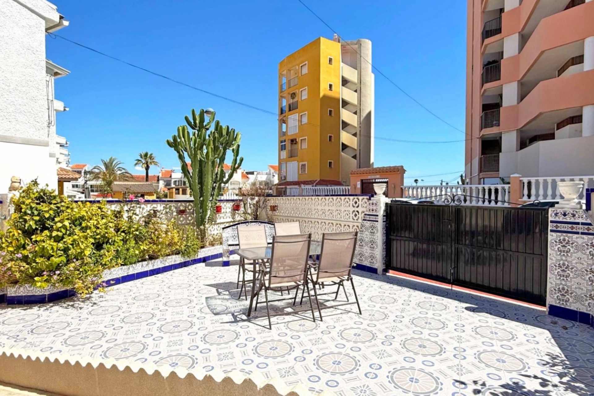 Reventa - Apartment -
Torrevieja - Costa Blanca