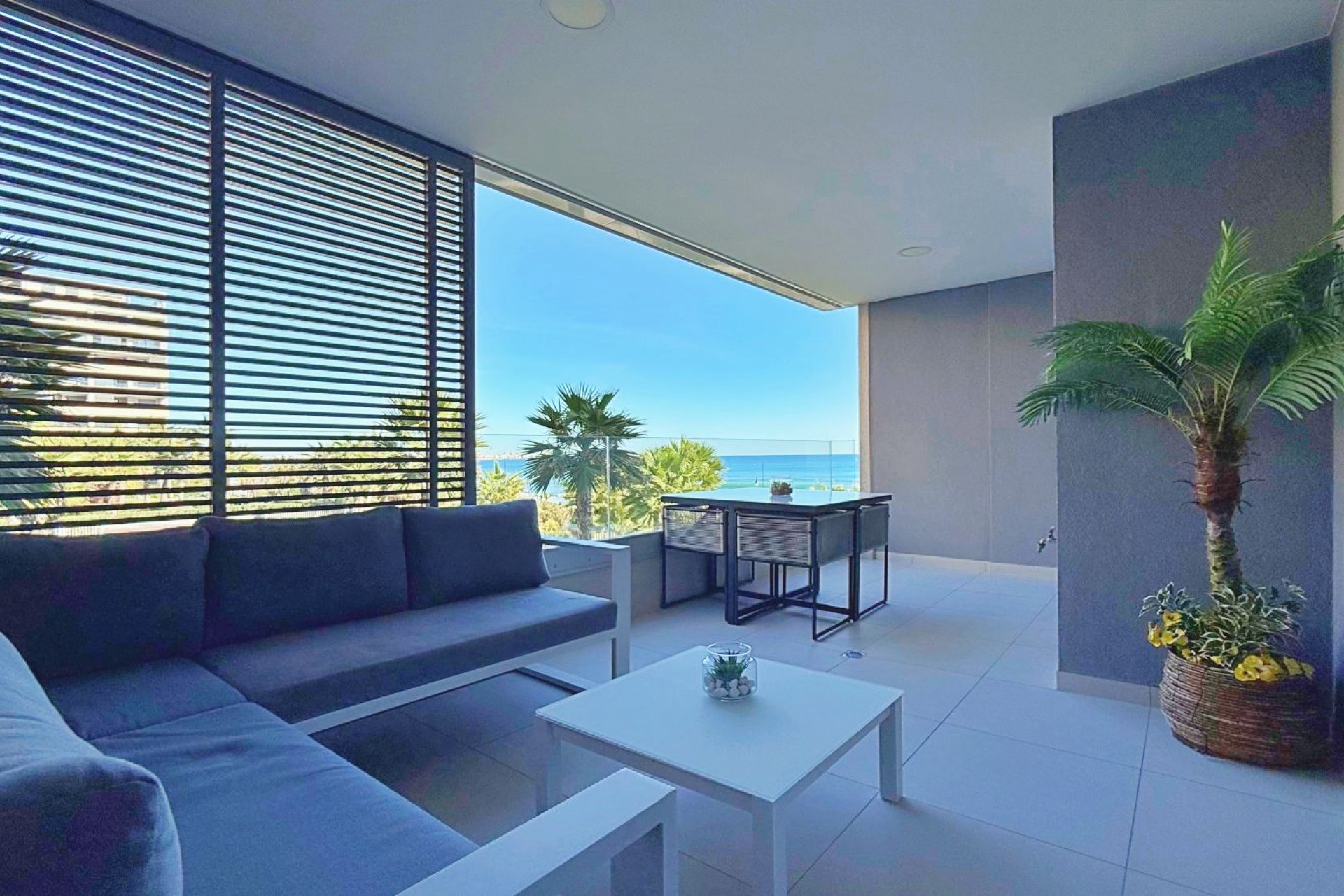 Reventa - Apartment -
Torrevieja - Costa Blanca