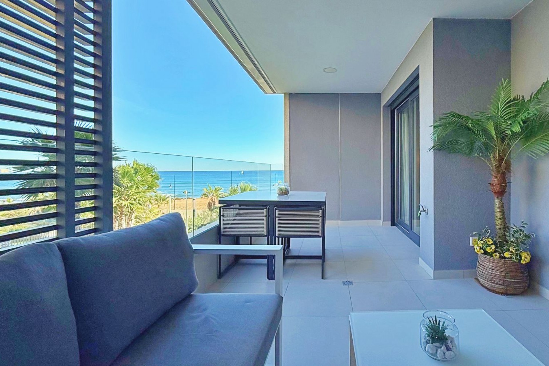 Reventa - Apartment -
Torrevieja - Costa Blanca