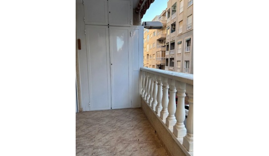 Reventa - Apartment -
Torrevieja - Costa Blanca