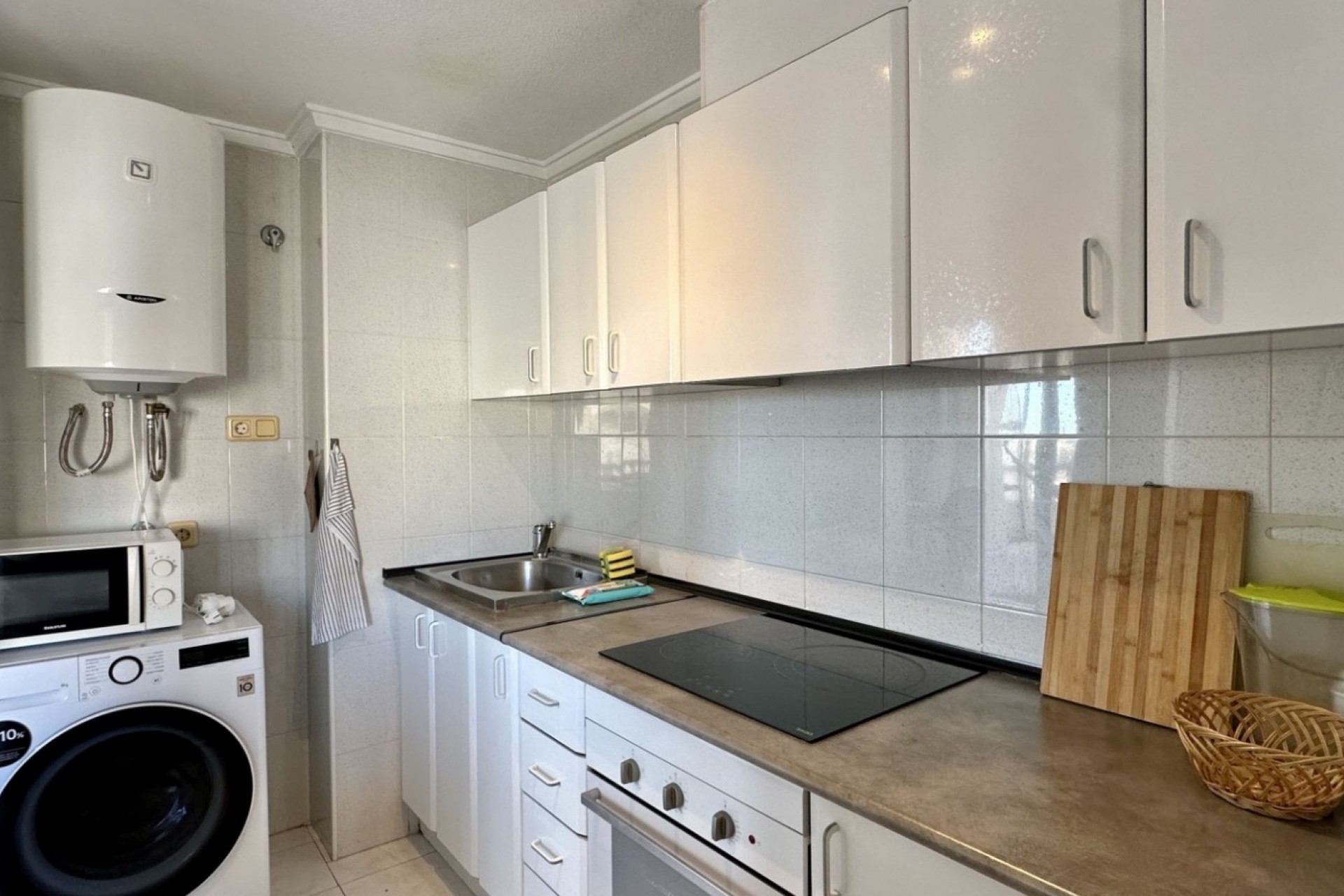Reventa - Apartment -
Torrevieja - Costa Blanca