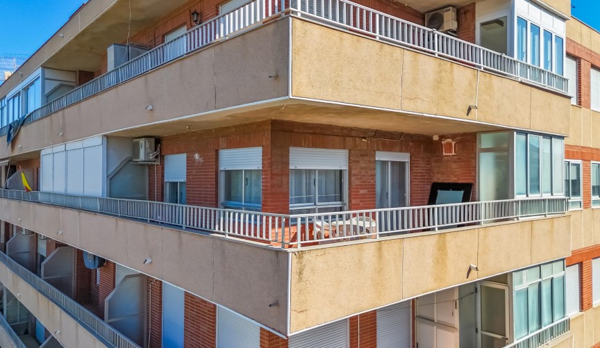 Reventa - Apartment -
Torrevieja - Costa Blanca