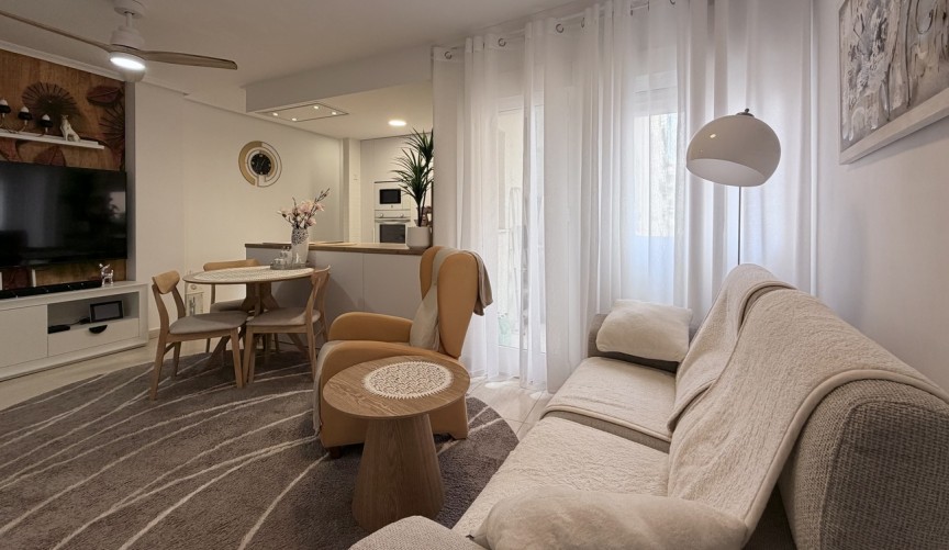 Reventa - Apartment -
Torrevieja - Costa Blanca