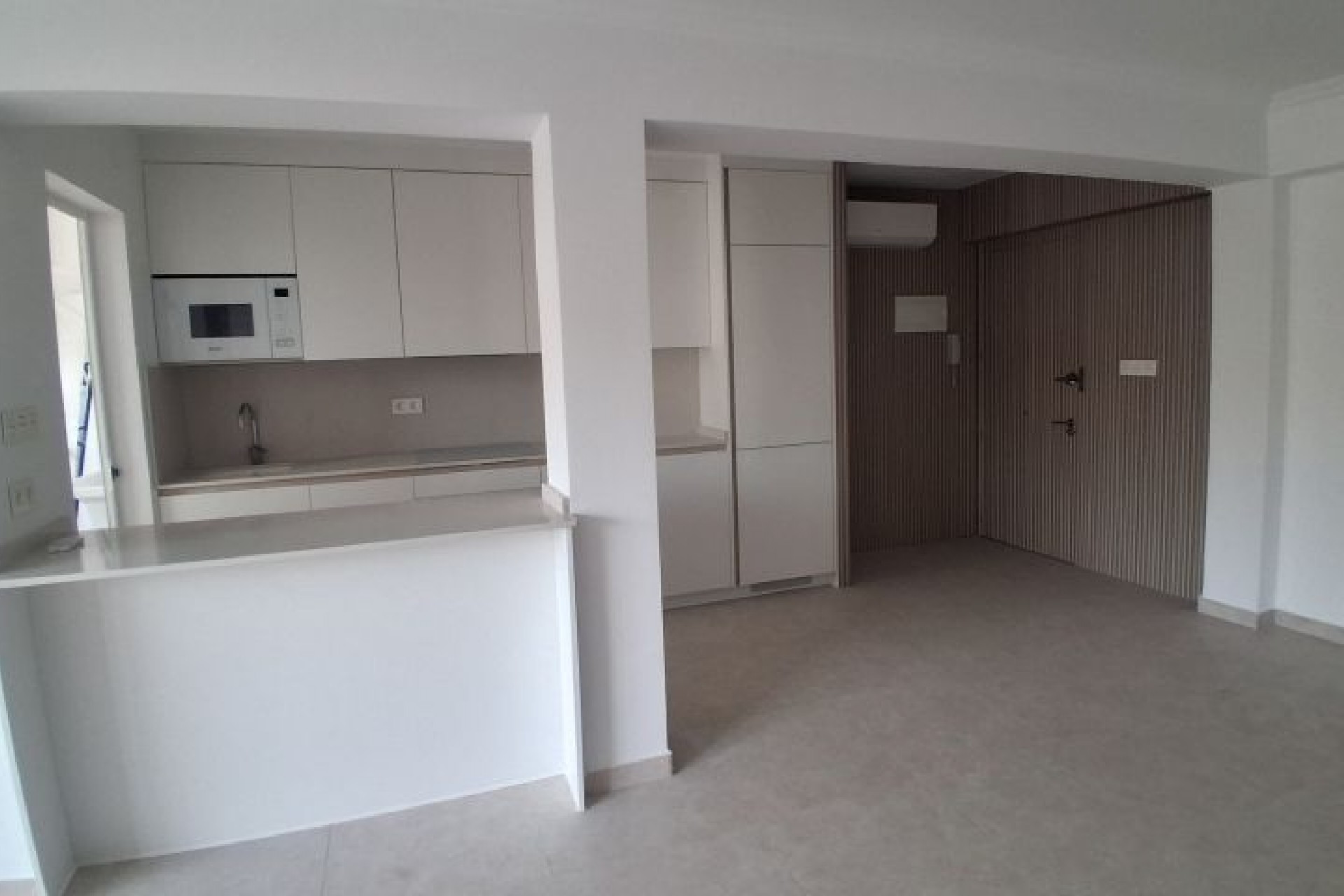 Reventa - Apartment -
Torrevieja - Costa Blanca
