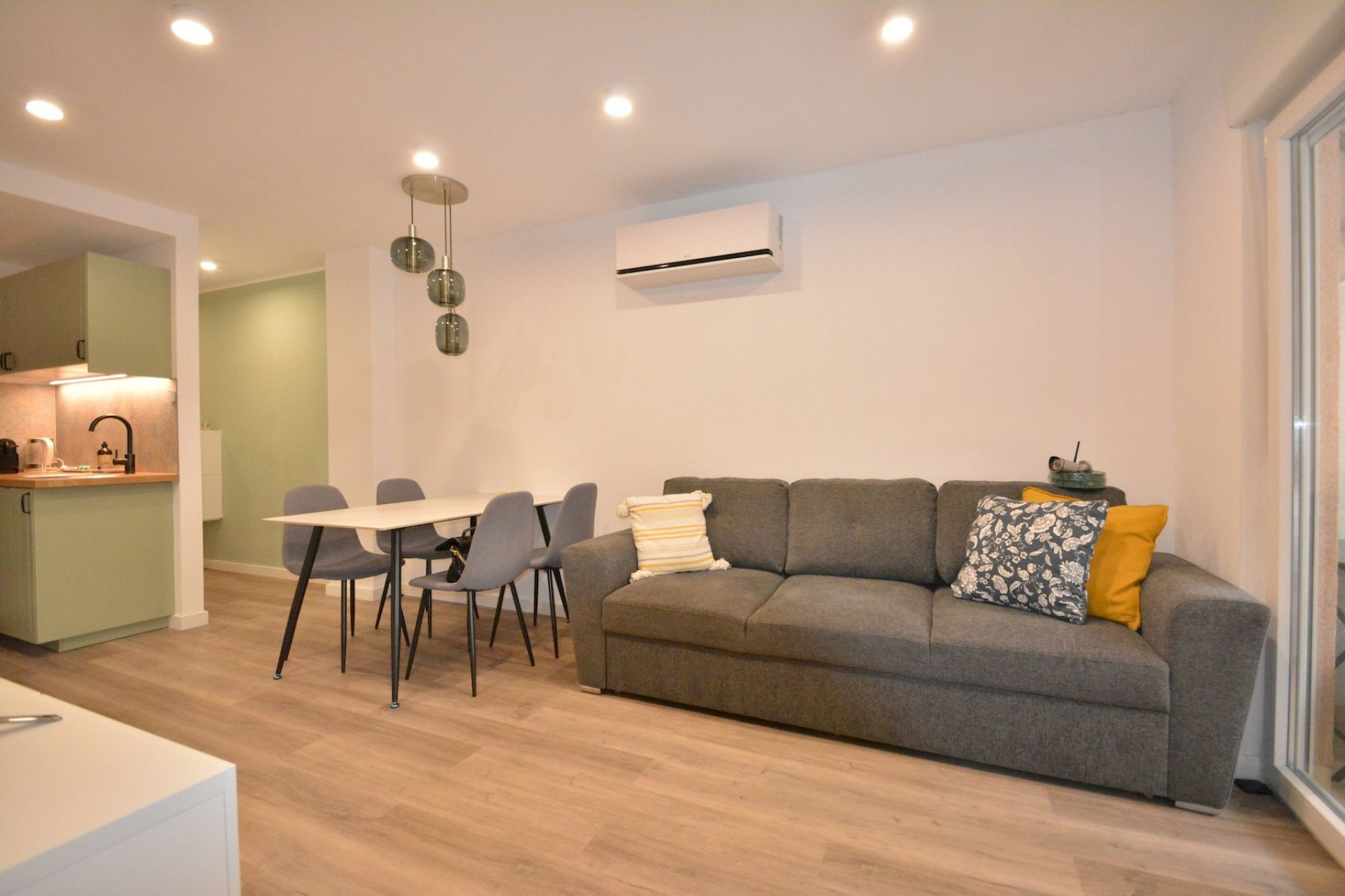 Reventa - Apartment -
Torrevieja - Costa Blanca