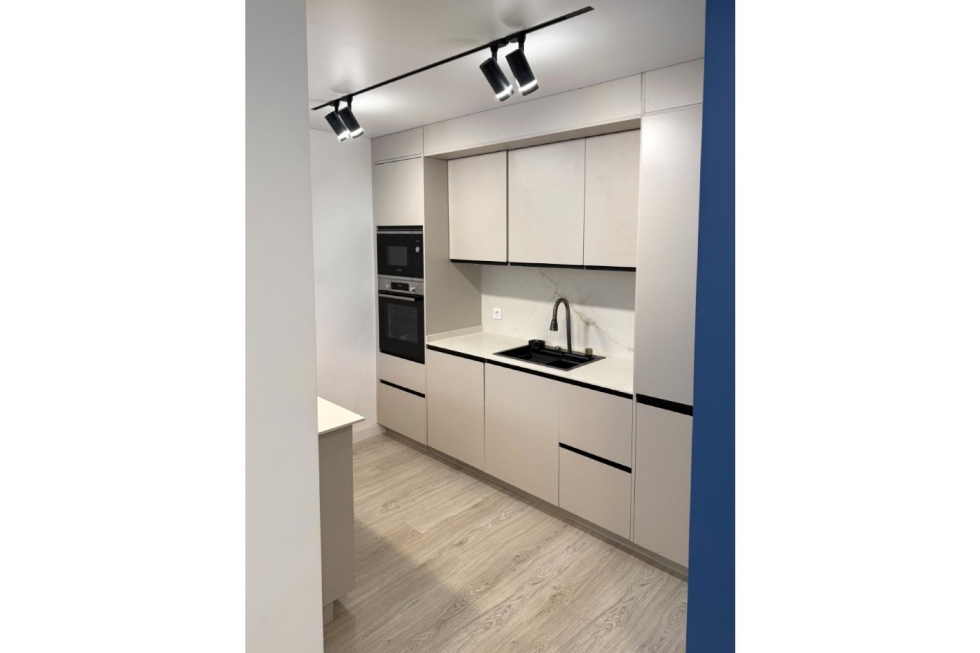 Reventa - Apartment -
Torrevieja - Costa Blanca