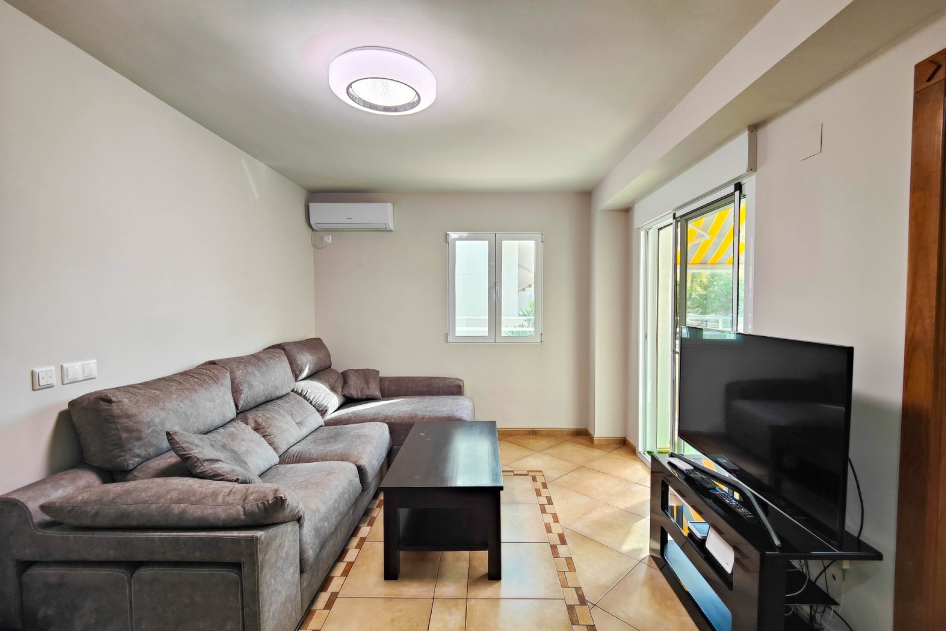 Reventa - Apartment -
Torrevieja - Costa Blanca