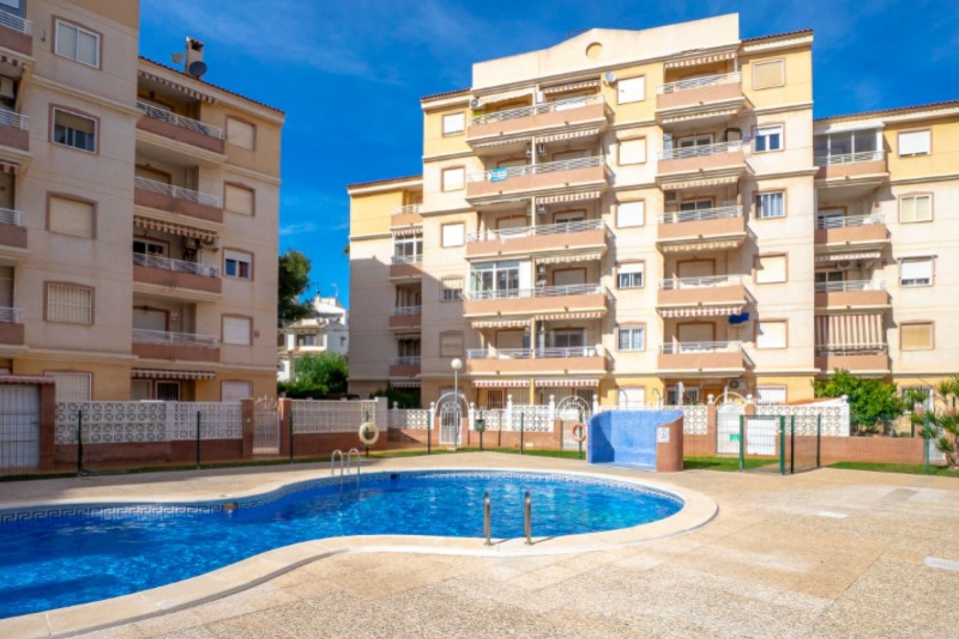 Reventa - Apartment -
Torrevieja - Costa Blanca