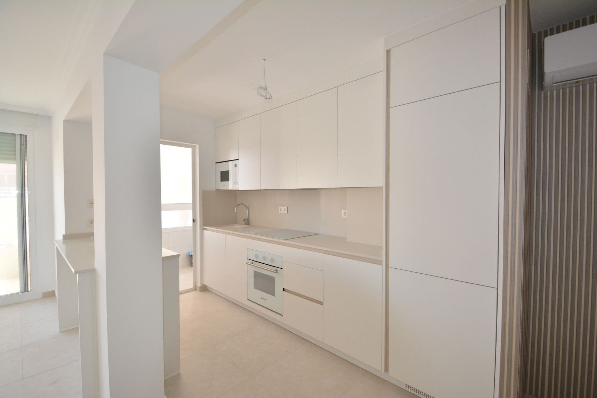 Reventa - Apartment -
Torrevieja - Costa Blanca