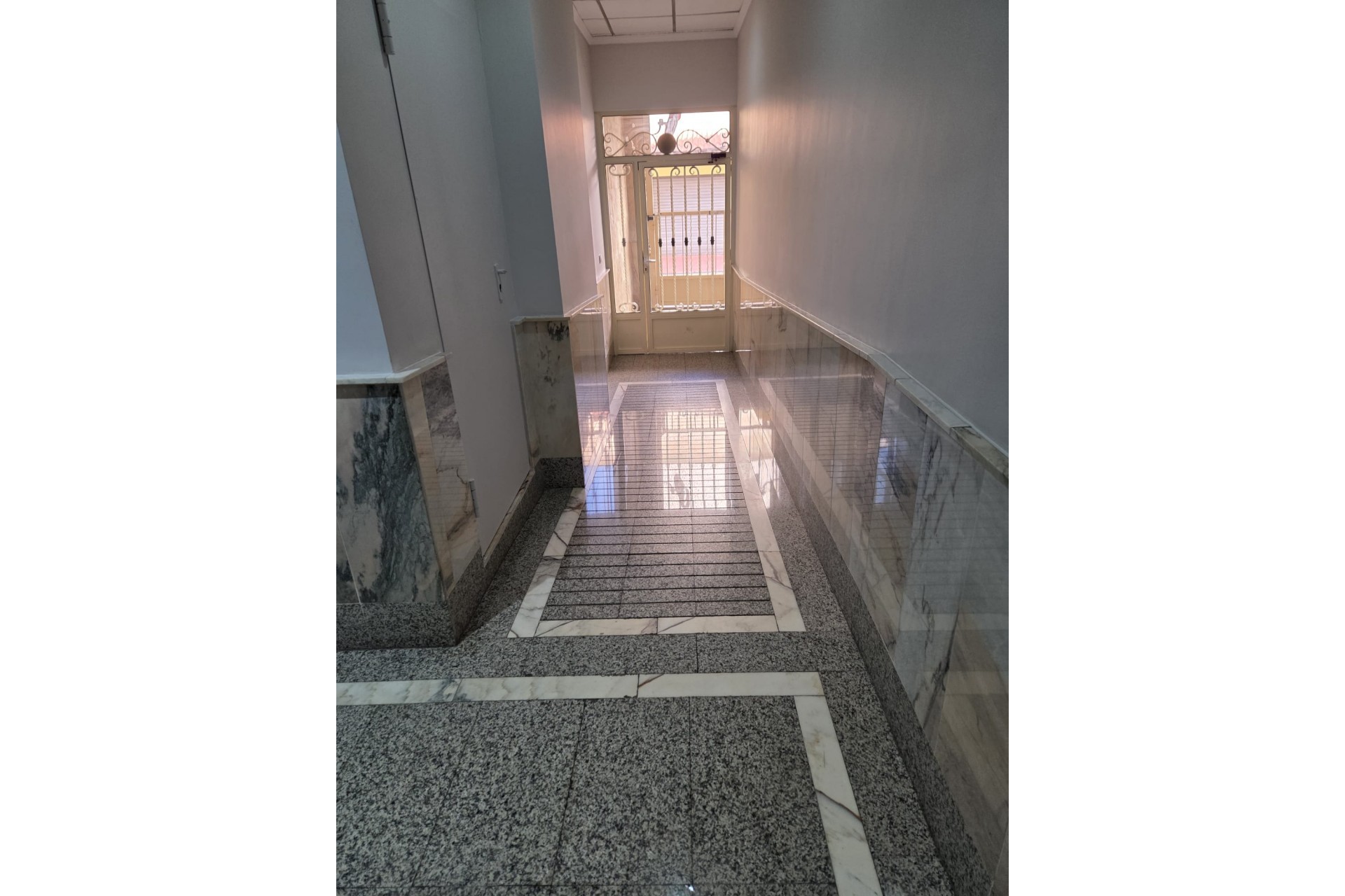 Reventa - Apartment -
Torrevieja - Costa Blanca