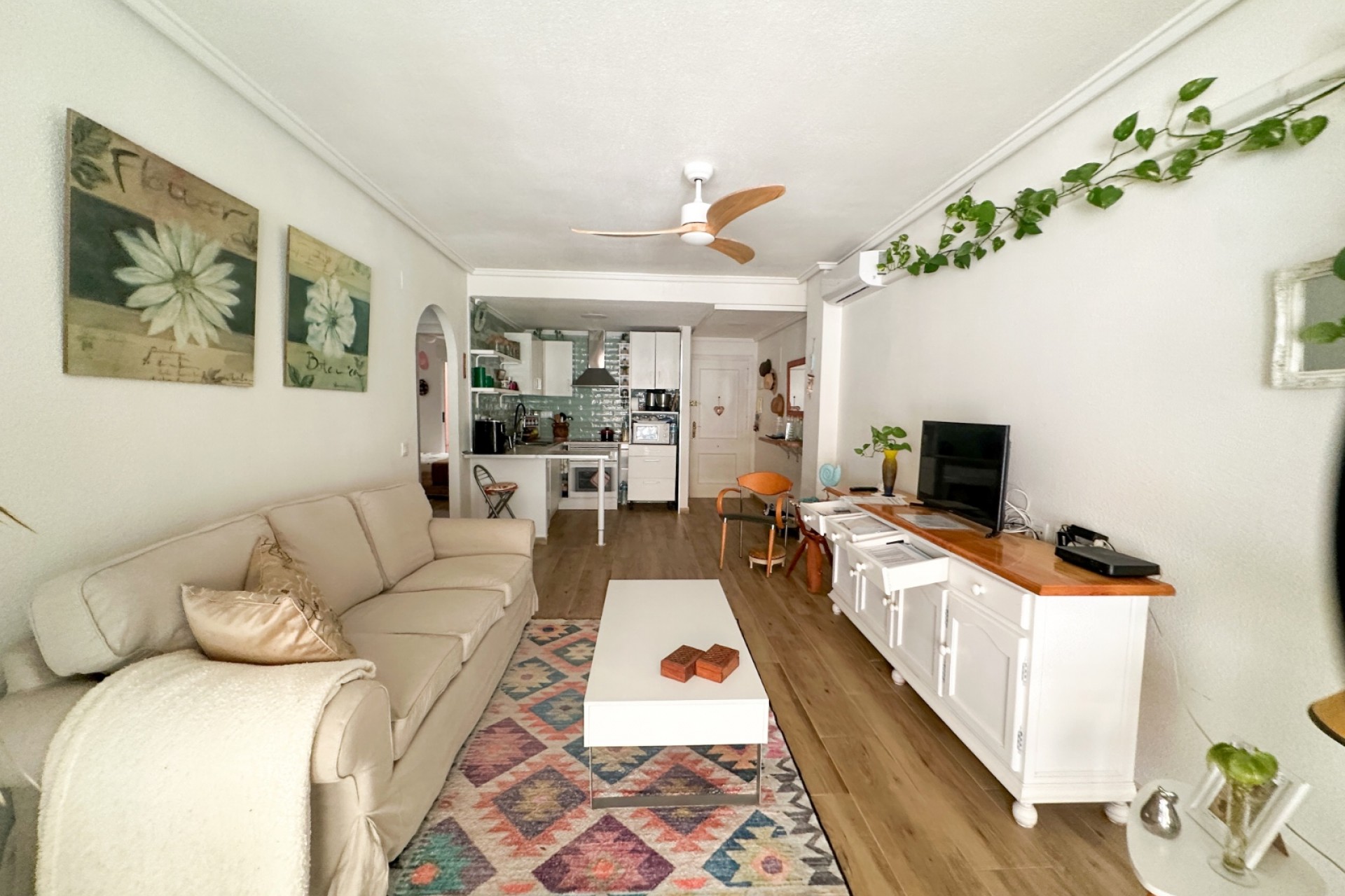 Reventa - Apartment -
Torrevieja - Costa Blanca