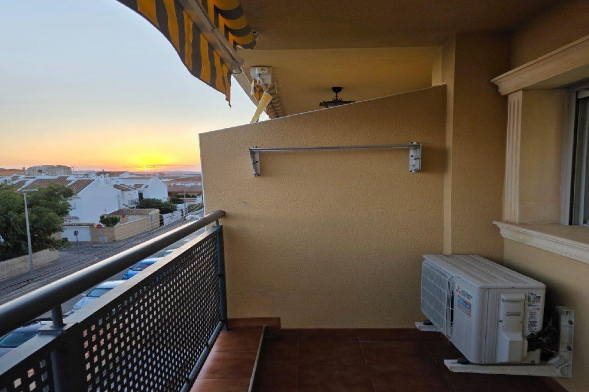 Reventa - Apartment -
Torrevieja - Costa Blanca