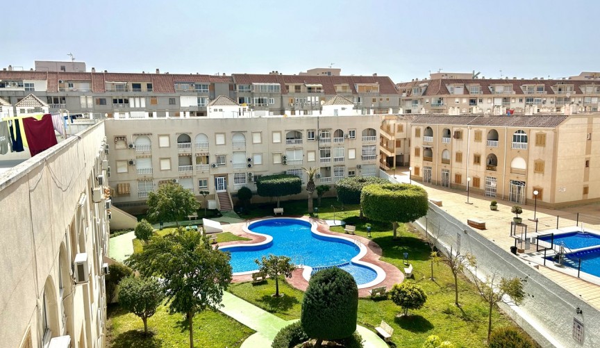 Reventa - Apartment -
Torrevieja - Costa Blanca