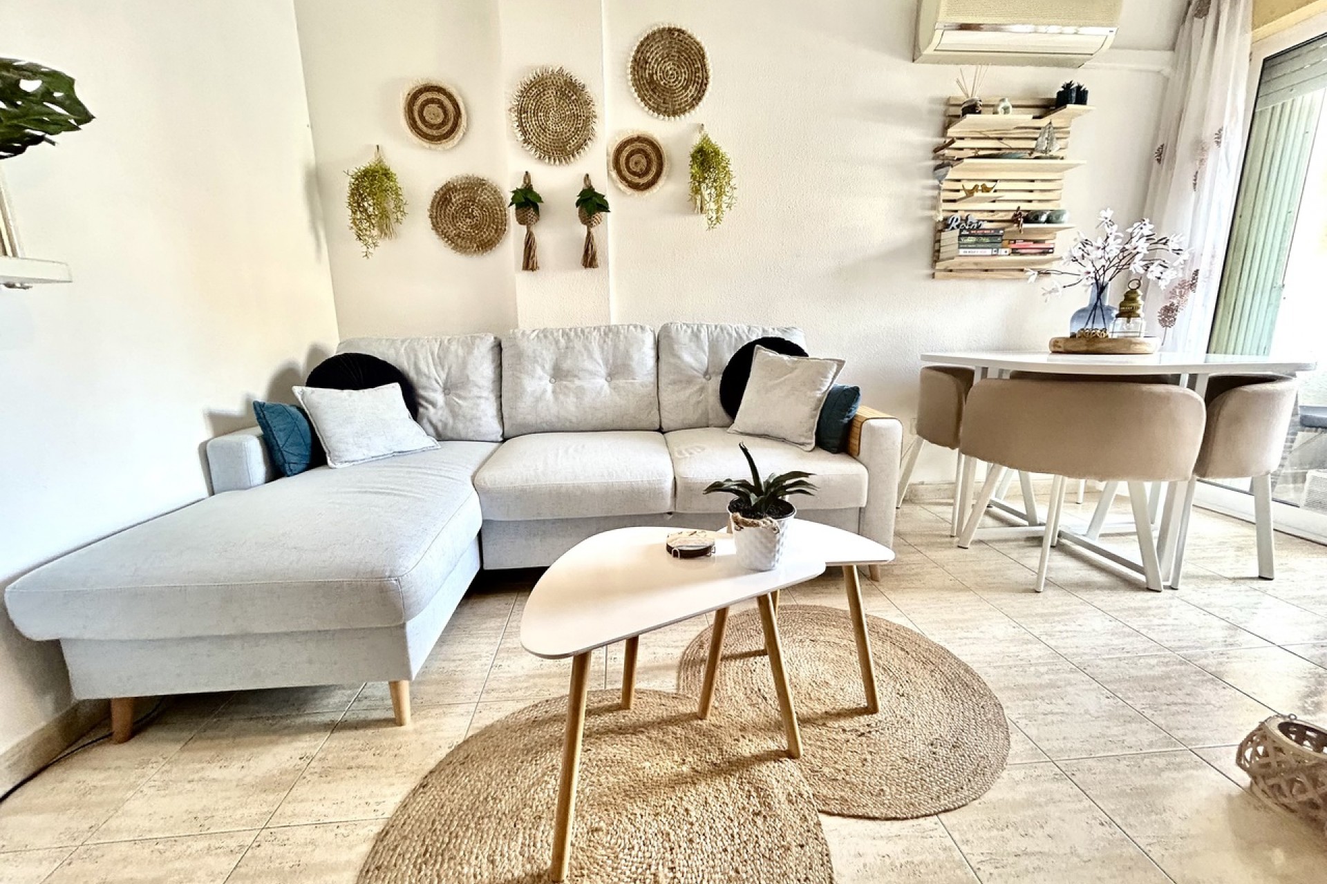 Reventa - Apartment -
Torrevieja - Costa Blanca