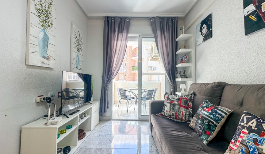 Reventa - Apartment -
Torrevieja - Costa Blanca